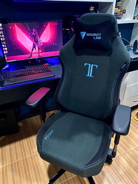 secretlab titan 2020 series